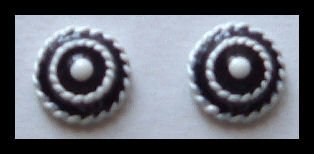 BUTTON BLACK & WHITE ENAMELED HUGGIE PIERCED EARRINGS .50" VINTAGE 1980s