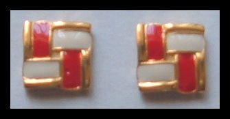 SQUARE RED and WHITE GOLDTONE PIERCED EARRINGS .65" 1980s VINTAGE