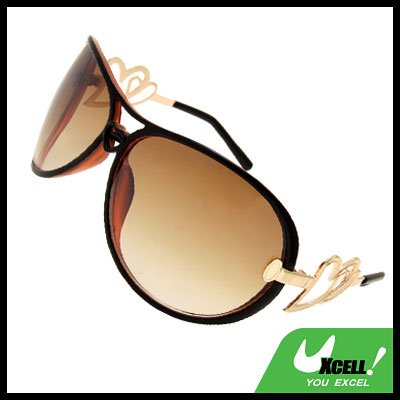 Amber Lens Oversized Women's Aviator Sunglasses Heart Design