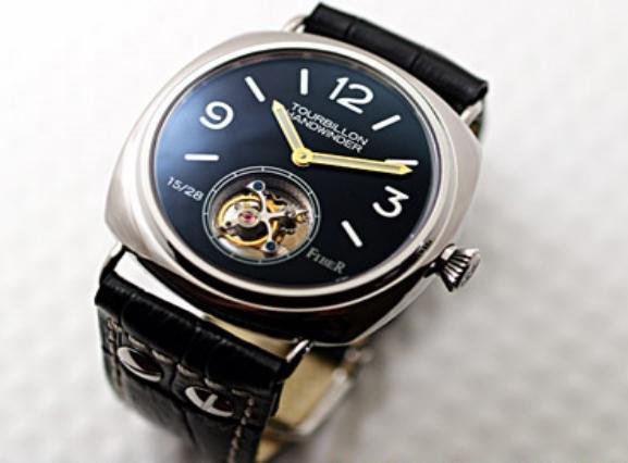 Fiber - Tourbillon Flight Hand Winder (FB8006-TB-01)