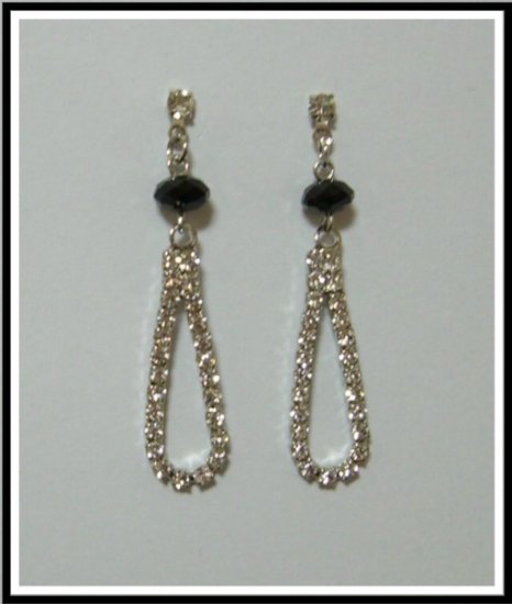 Elegance Design Earrings With Swarovski Crystal