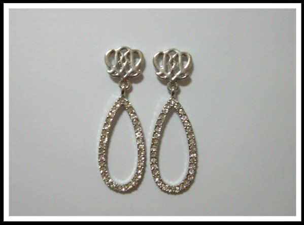 E28 Rose Drop Earrings With Czech Rhinestone