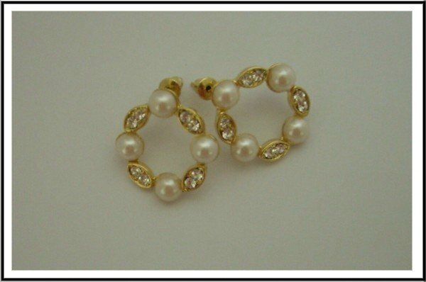 E34 Sparkle Faux Pearl Earrings With Czech Rhinestone