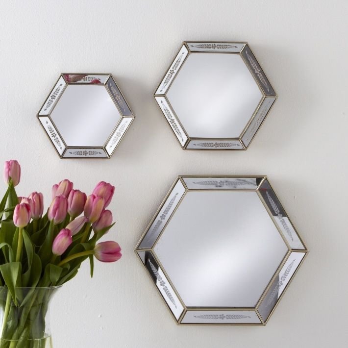 TRIOMPHE SET OF 3 OCTAGON WALL MIRRORS WITH SILVER ACCENT