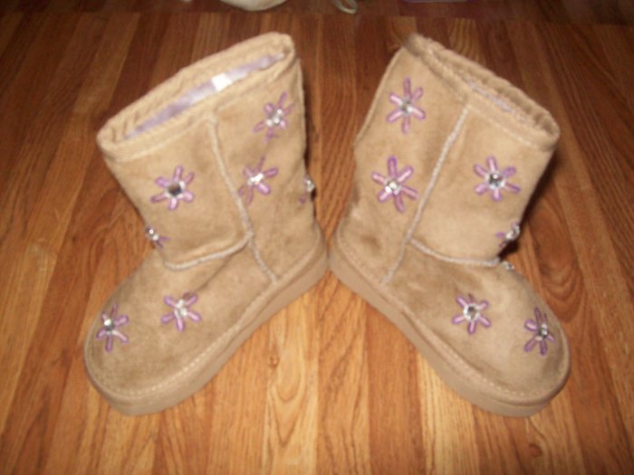 Suede Boots Purple Flowers Faux Rhinestone Center Infant Girl Boots Size 4 UK FREE SHIPPING