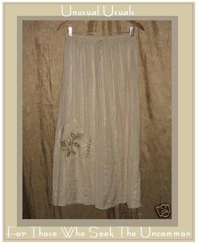 Papillon Soft Cream A-Line Skirt Long & Full Medium M