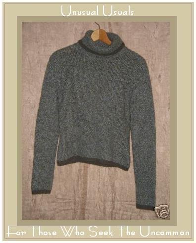 TILT Soft Green Wool Blend TurtleNeck Sweater Medium M