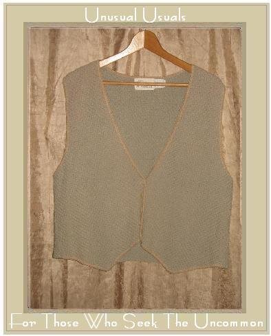 Deborah DaSILVA Nubby Textured Organic Cotton Vest Large L
