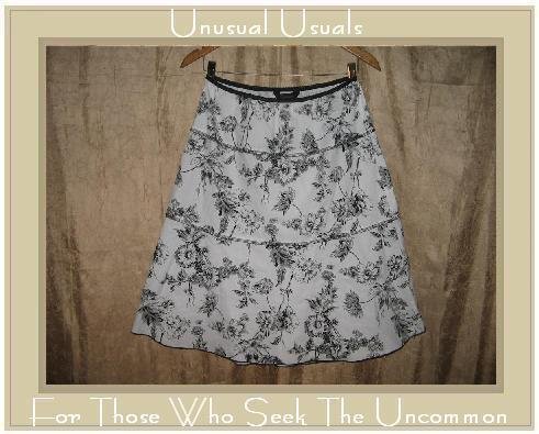 Speckless Full Fluttery Black & White Floral Skirt Large L