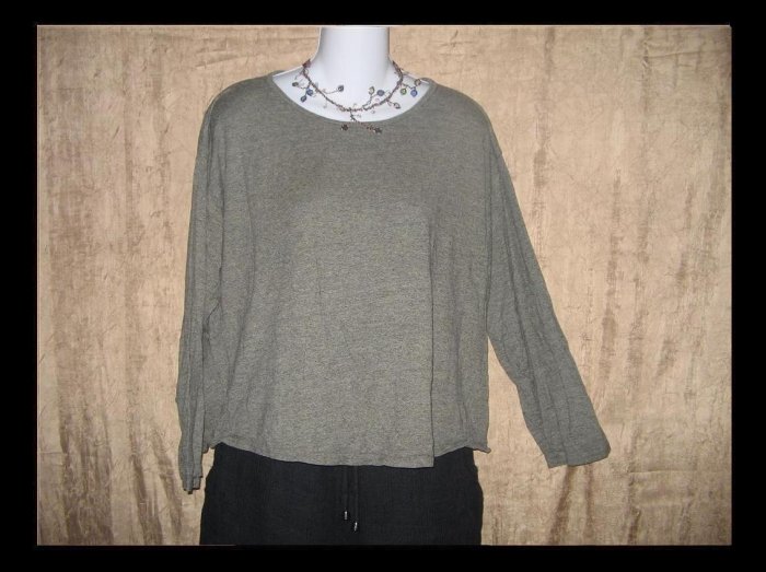 PUTUMAYO Soft Taupe Gray Knit Pullover Shirt Top Large L