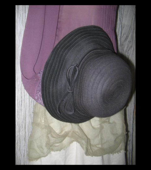 NEW Liz Claiborn Elegant Wide Brim Charcoal Gray Wool Hat Classic