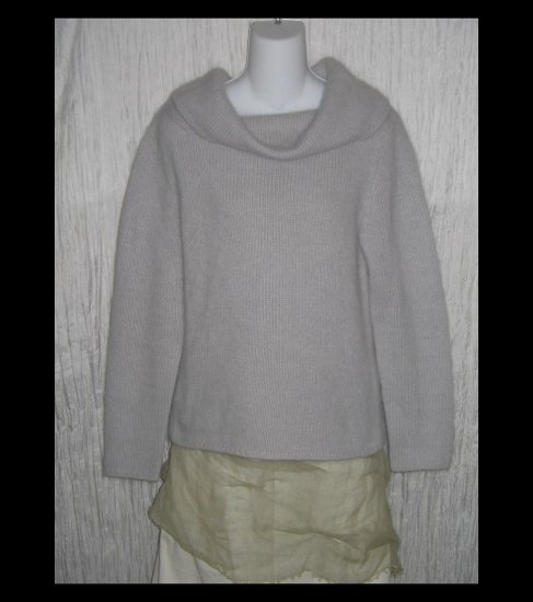CYRUS Soft Wispy Gray Lambs Wool Turtleneck Tunic Sweater L XL