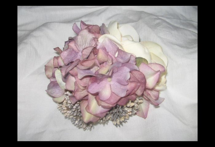 NEW Ever & Anon Whimsical Art to Wear Pin 'Arborescens Lavande' Floral Bouquet Brooch