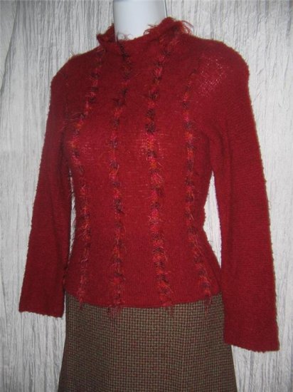 Fureria Soft Wispy Red Shapely Pullover Sweater Size 10 / 12