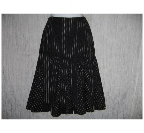 White House Black Market Full Pleated Calf Length Skirt 6