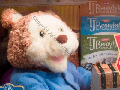 T.J. Bearytales Interactive Bear 3 books 2 cartridges Camera NIB (1 Left in stock) CLEARANCE SALE