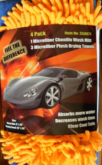 Microfiber Chenille Detailing Mitt & 3 Microfiber Towels Cars Trucks Motorcycles NEW