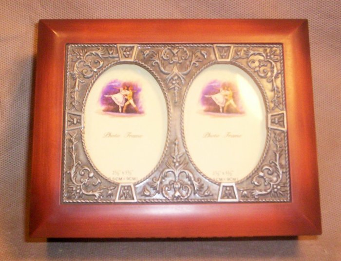 Beautiful Wood and Metal Picture Frame Jewelry Box, Item # 04-0010010060008