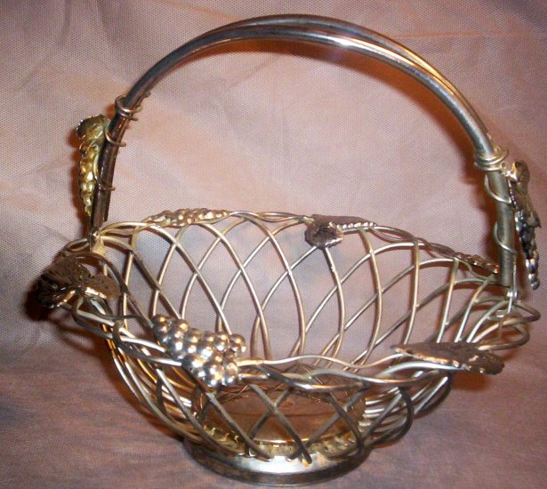 Godinger Silver Grape and Vine Wire Basket, Item # 04-0010010060009