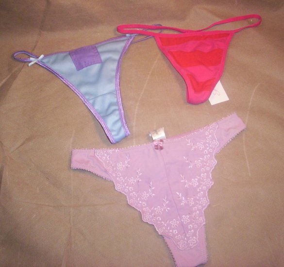 3 Pair Ladies "G" string Bikini Panties, Size S, NWT, Item # 05-001001060022