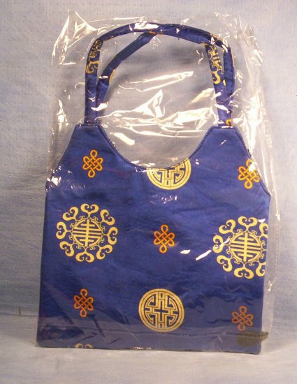 Beautiful Oriental Silk Screen Blue/Blk Purse, Item # 07-001001060003