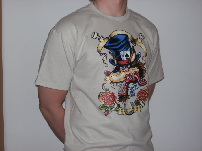 tattoo inspired tshirt "gambling wolf"