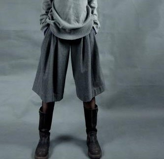 Gray Loose Woolen Shorts
