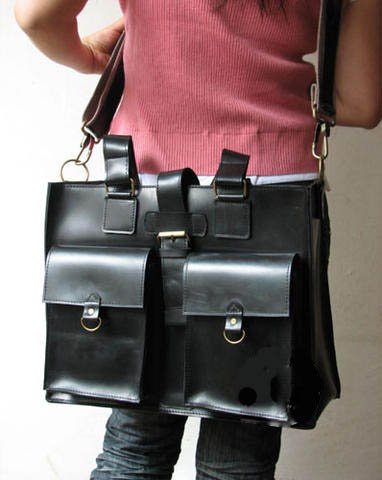 Super Cool Unisex Black Color Leather BagSuper Cool Unisex Black