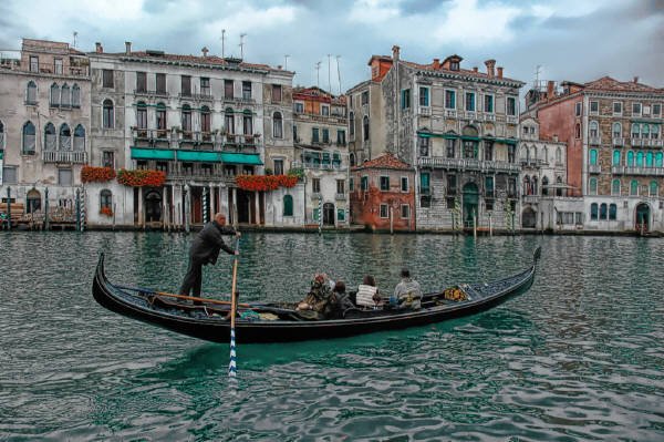 GONDOLA RIDE