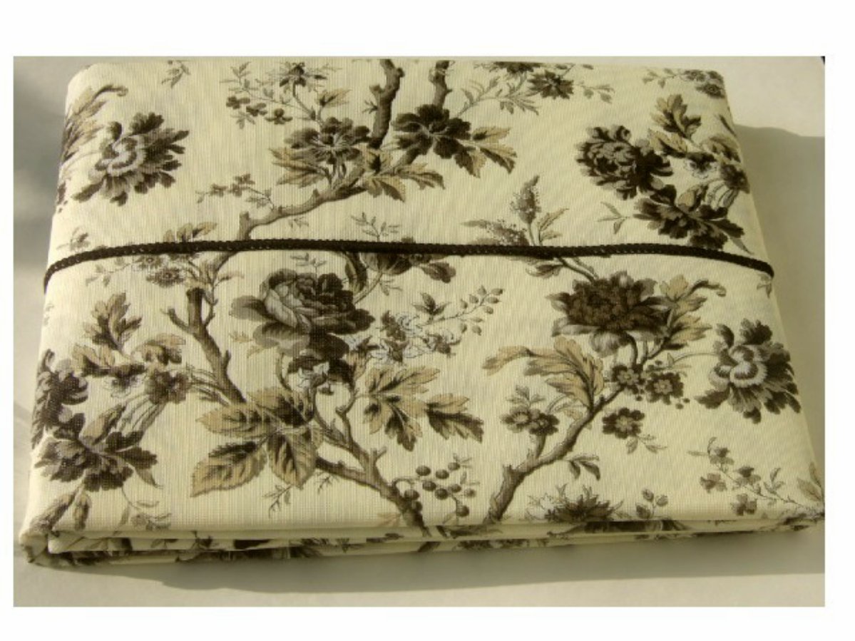 Black and Cream Floral Tablecloth