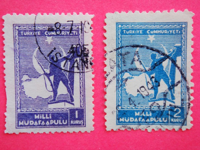 Turkish National Defence Donation Stamps 2 in different color and denominations collectible vintage