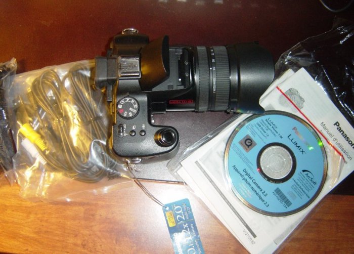 Panasonic USA Lumix DMC-FZ50 10MP Digital Camera Black