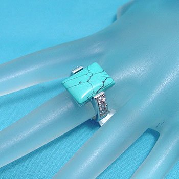 TURQUOISE STONE RING
