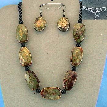 NECKLACE / EARRING SET PATINA BEADS