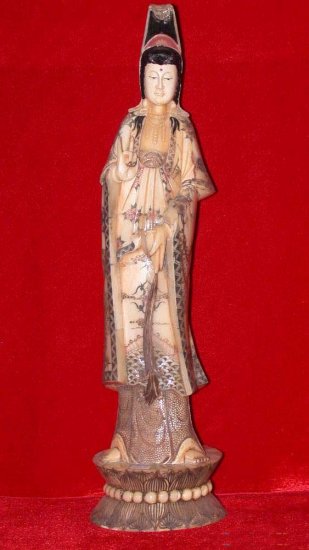 Old Bone Art Handicraft Lucky Kwan-yin Figure