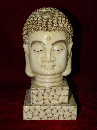 Old Bone Art Handicraft Lucky Sakyamuni Head Figure
