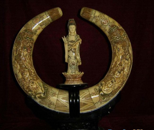 Old Bone Art Handicraft 8 immortal Design Kwan-yin Statue