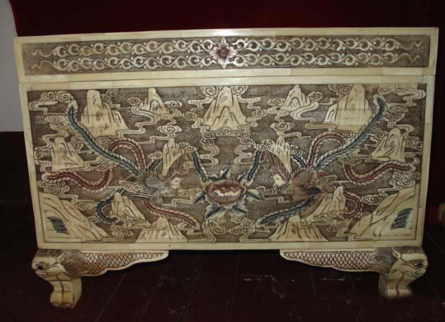 Exquisite Bone Art Handicraft Carving Double Phoenix Play Flower Chest
