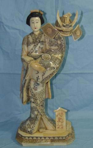 Exquisite Bone Art Handicraft Carving Lady Hold Gen. Cap