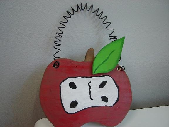 Apple Hanger