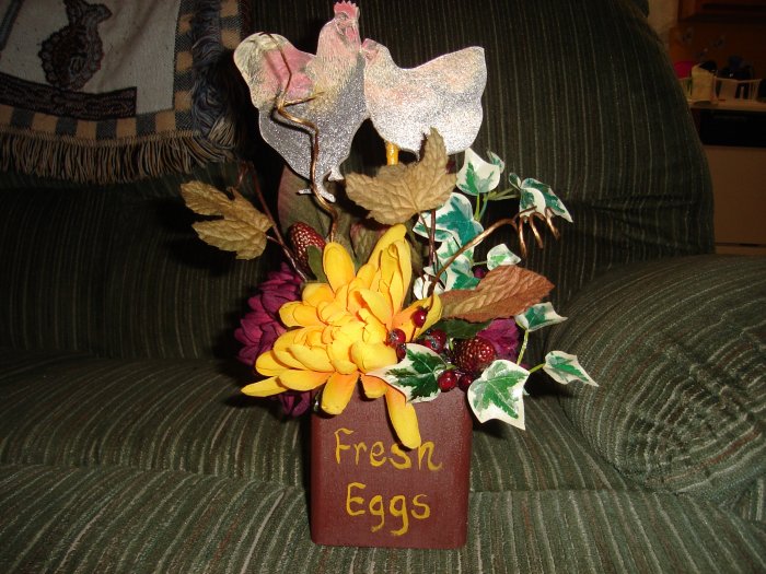 Rooster floral decor