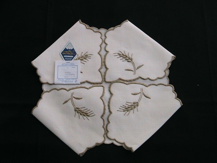 Biscuit 300 43X43