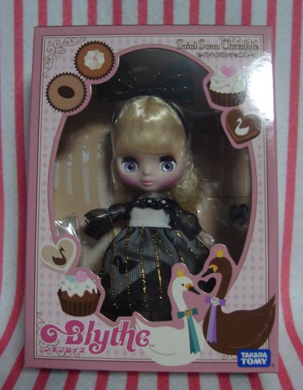 Petite Blythe Saint Swan Chocolate Takara Japan