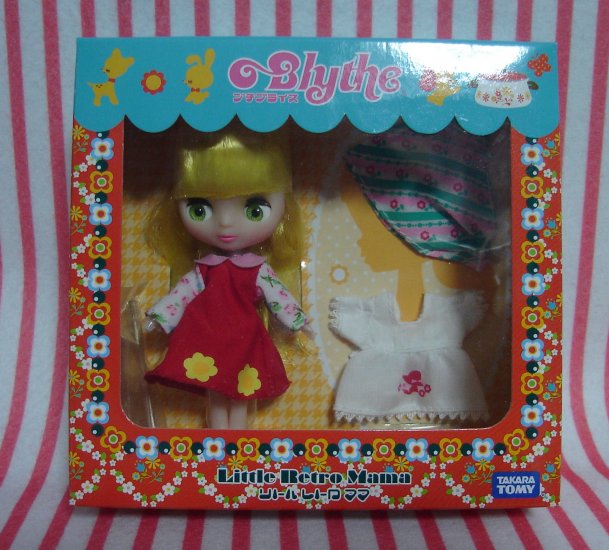 Petite Blythe Retro Mama Takara Japan