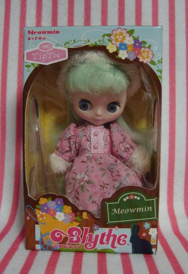 Petite Blythe Meowmin Takara Japan