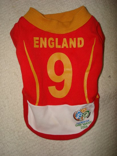 Fido Woof Cup England 2006