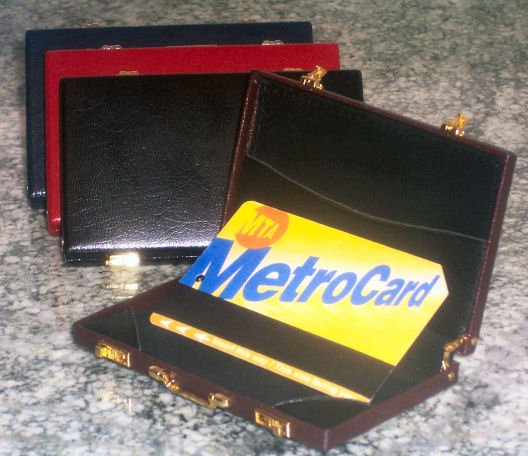 BRAND NEW Minie Card Case Red