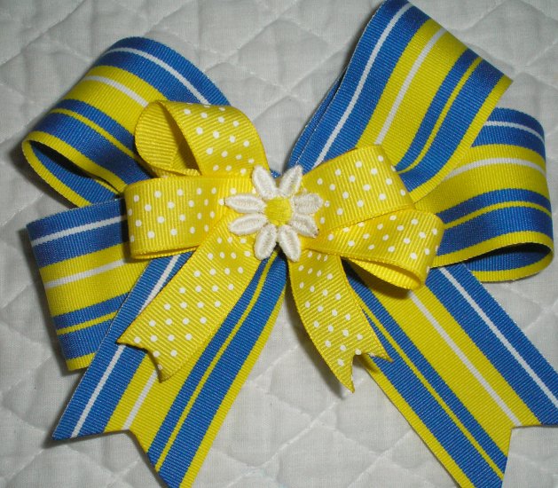 Girl Scout Daisy boutique hairbow
