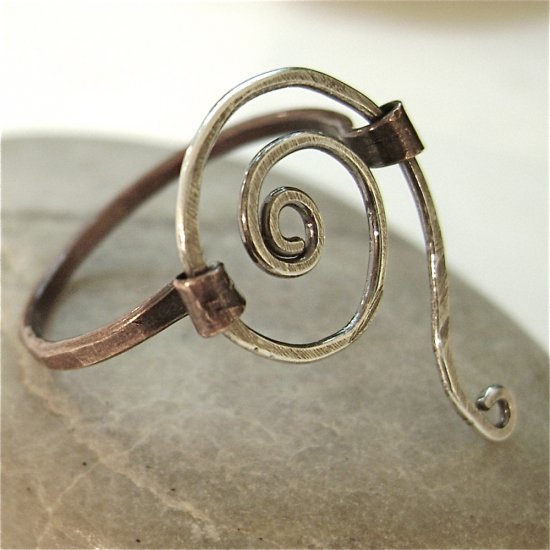 Urban and Unique - Handforged Artisan Ring in Sterling Silver and Copper - size 7