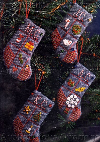 RARE CHRISTMAS SAMPLER CREWEL EMBROIDERY STOCKING ORNAMENTS KIT ADVENT GOODIES